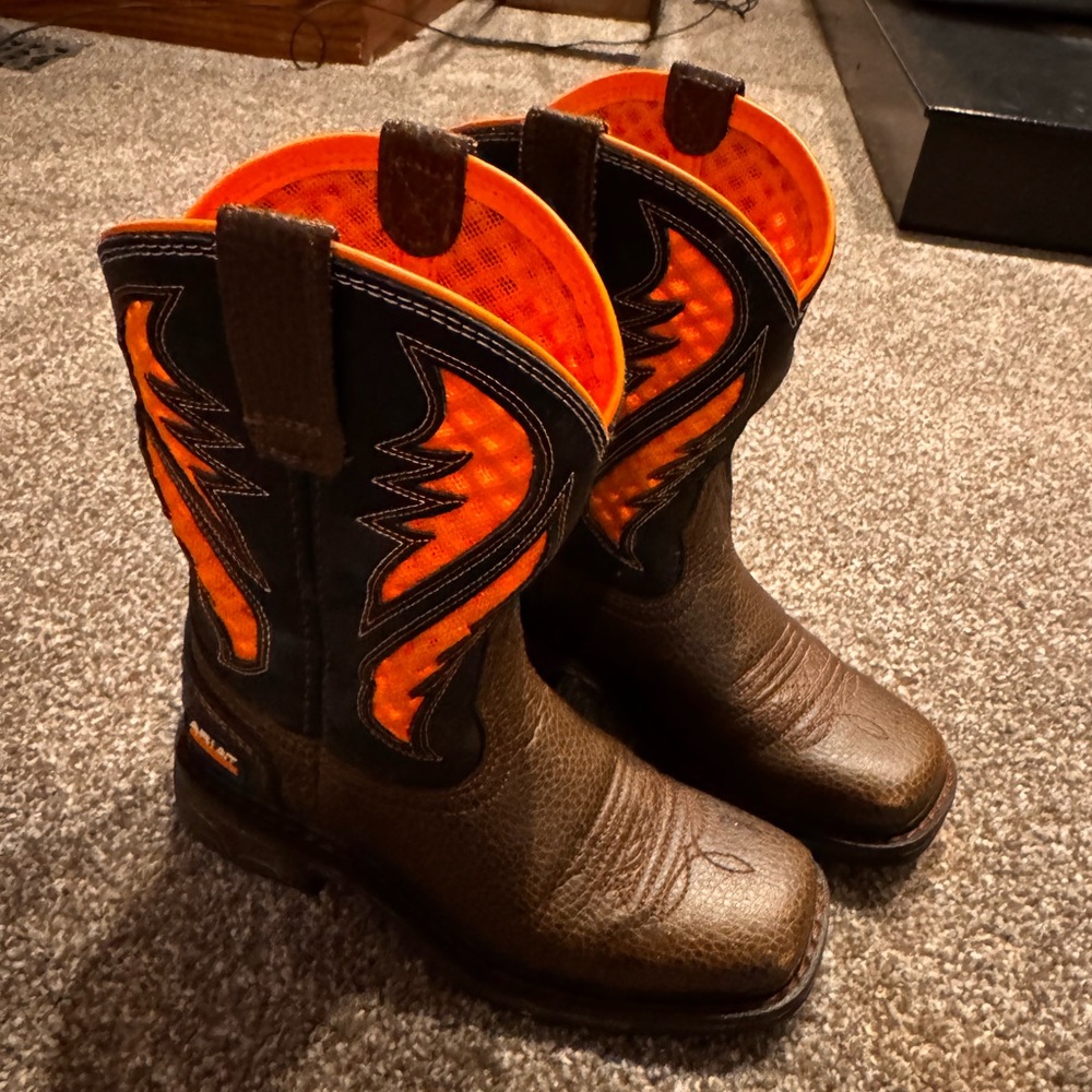 Ariat VentTEC boot
